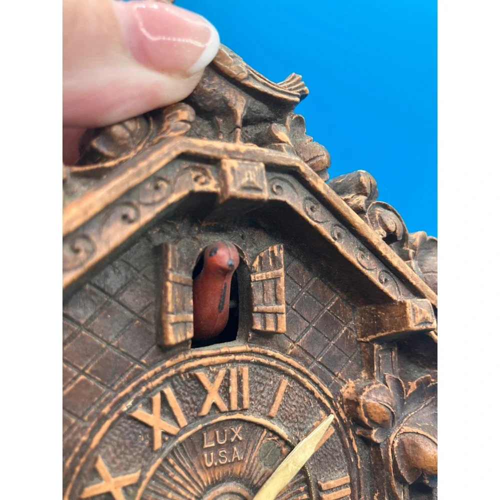 Lux Cuckoo Clock Small Brown Vintage Syroco Style Wall Decor READ
